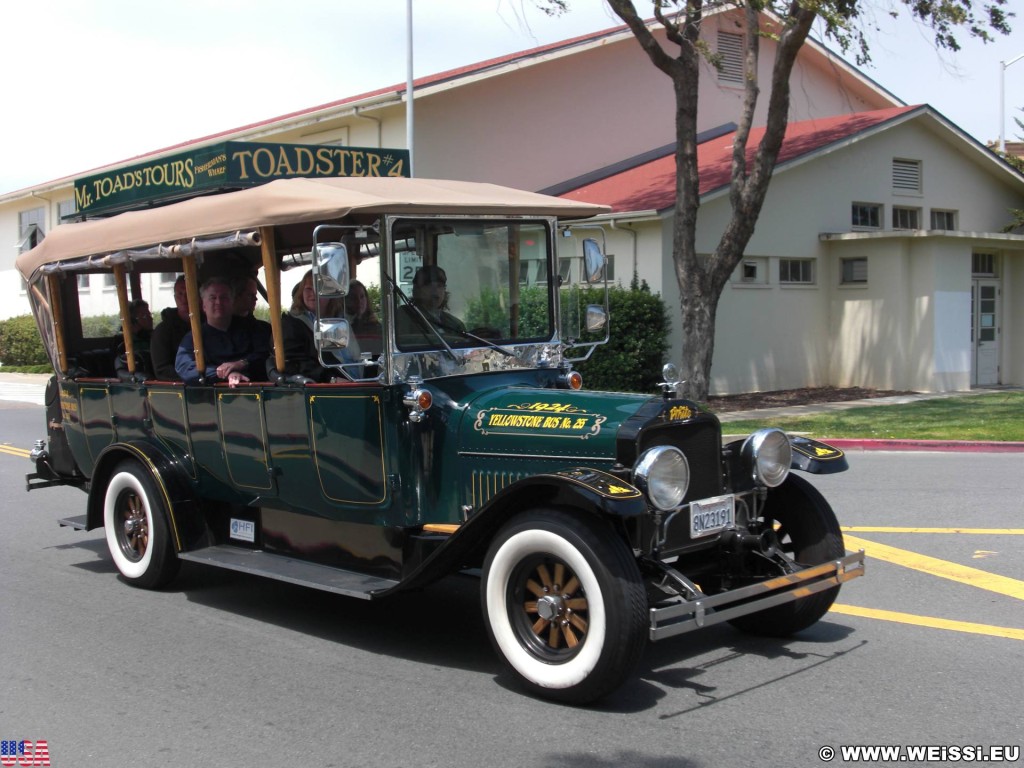 San Francisco. - Westküste, Auto, Presidio, Mr. Toad's Tours, Oldtimer, Toadster, San Francisco - (Cow Hollow, San Francisco, California, Vereinigte Staaten)