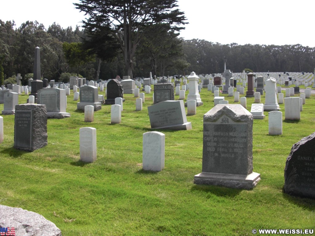 San Francisco. - Westküste, Presidio, Golden Gate National Cemetery, Nationalfriedhof, Grabstein, Grabsteine, San Francisco - (Fort Winfield Scott, San Francisco, California, Vereinigte Staaten)