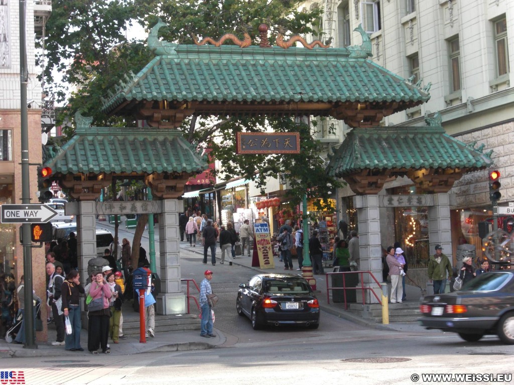 San Francisco. - Westküste, Chinatown, Chinatown Gate, Dragon Gate, San Francisco - (Chinatown, San Francisco, California, Vereinigte Staaten)