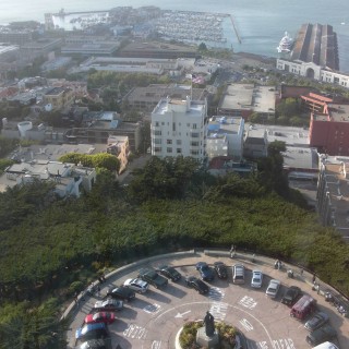 San Francisco. Ausblick vom Coit Tower. - Westküste, Coit Tower, Ausblick, Christoph Columbus Statue, San Francisco - (Little Italy, San Francisco, California, Vereinigte Staaten)