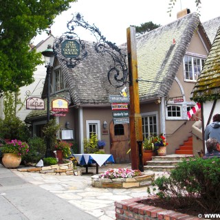 Carmel by the Sea. - Westküste, Gebäude, Haus, Carmel-By-the-Sea, The Court of the Golden Bough - (Carmel-by-the-Sea, Carmel, California, Vereinigte Staaten)