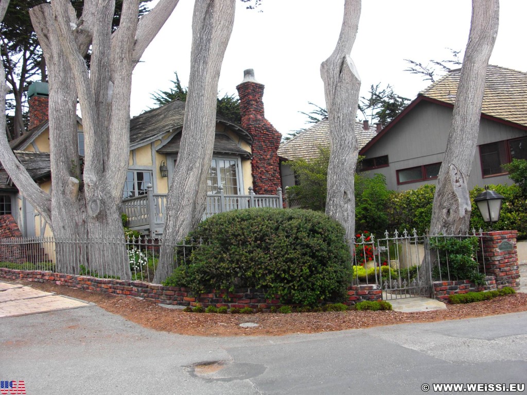 Carmel by the Sea. Schönes Haus in Carmel by the Sea. - Westküste, Gebäude, Haus, Carmel-By-the-Sea, Rauchfang - (Carmel-by-the-Sea, Carmel, California, Vereinigte Staaten)