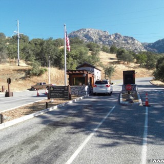 Sequoia National Park. - Sequoia Nationalpark, Südeingang - (Hammond, Sequoia National Park, California, Vereinigte Staaten)