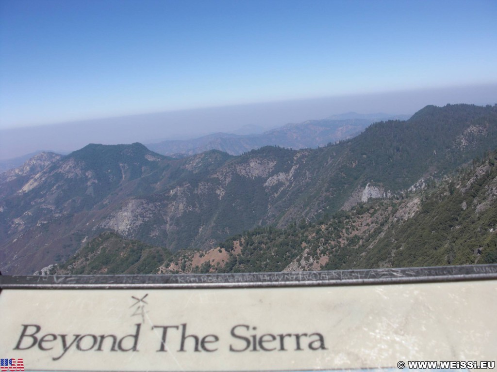 Sequoia National Park. - Landschaft, Sequoia Nationalpark, Moro Rock, Panorama - (Pinewood, Sequoia National Park, California, Vereinigte Staaten)