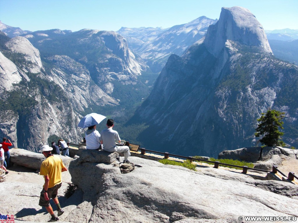 Yosemite National Park. - Landschaft, Panorama, Yosemite Nationalpark, Aussichtspunkt, Half Dome, Glacier Point - (Curry Village, Yosemite National Park, California, Vereinigte Staaten)