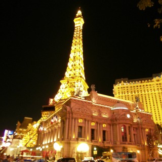 Las Vegas. - Gebäude, Las Vegas, Fassadenbeleuchtung, Paris Las Vegas - (Bracken, Las Vegas, Nevada, Vereinigte Staaten)