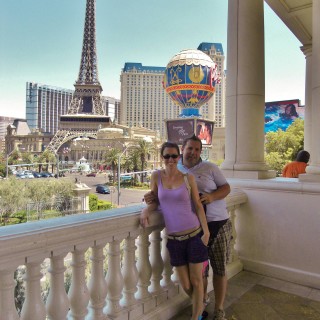 Las Vegas. - Gebäude, Hotel, Personen, Las Vegas, Turm, Fassade, Venetian Resort Hotel, Eiffelturm - LUTZER Sandra, WEISSINGER Andreas - (Bracken, Las Vegas, Nevada, Vereinigte Staaten)