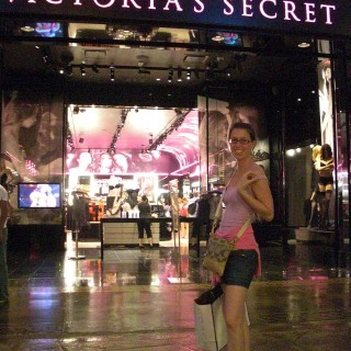 Las Vegas. - Hotel, Shopping, Victoria's Secret, Personen, Las Vegas, Shoppen, Caesars Palace Hotel - LUTZER Sandra - (Bracken, Las Vegas, Nevada, Vereinigte Staaten)