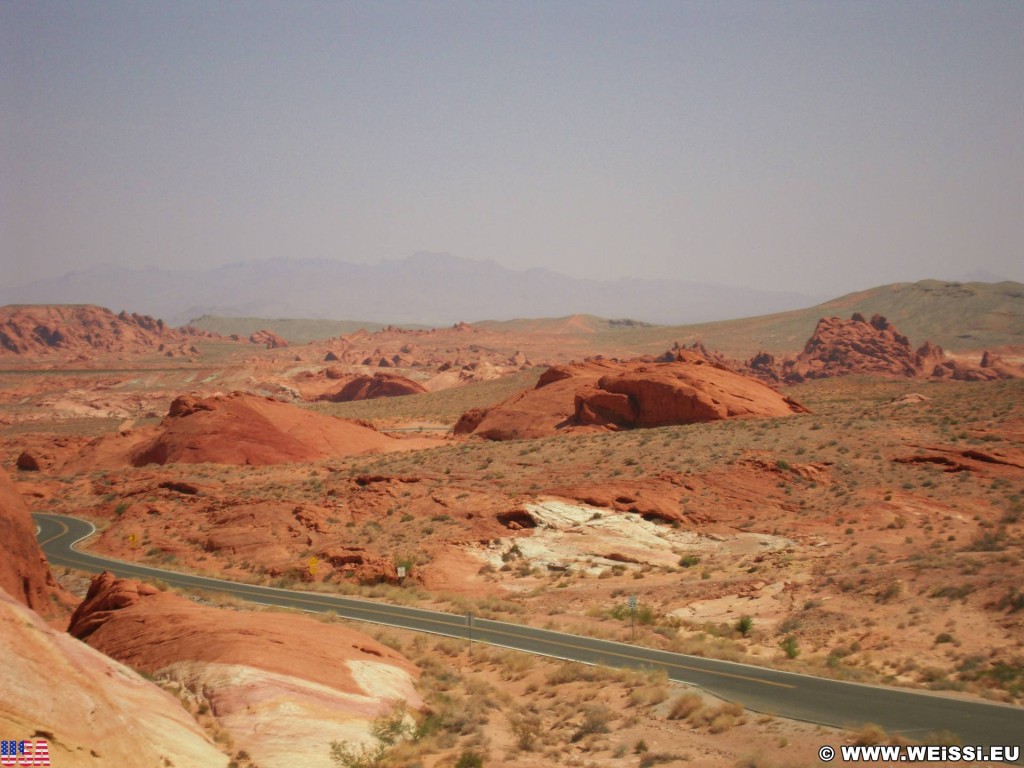 Valley of Fire State Park. - Landschaft, Felsen, Felsformation, Valley of Fire State Park, Sandstein, Sandsteinformationen, Erosion - (Valley of Fire State Park, Overton, Nevada, Vereinigte Staaten)