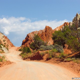 Cottonwood Canyon Road. - Strasse, Landschaft, Felsen, Felsformation, Sandstein, Steine, Cottonwood Canyon Road, Grand Staircase Escalante National Monument, Canyon - (Paria, Kanab, Utah, Vereinigte Staaten)