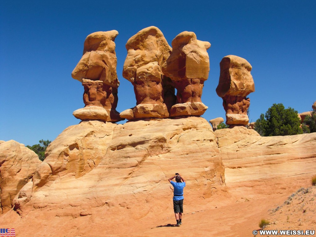 Devils Garden. - Felsen, Skulptur, Skulpturen, Figuren, Sandstein, Sandsteinformationen, Grand Staircase Escalante National Monument, Hoodoos, Hole-in-the-Rock Road, Devils Garden - (Escalante, Utah, Vereinigte Staaten)