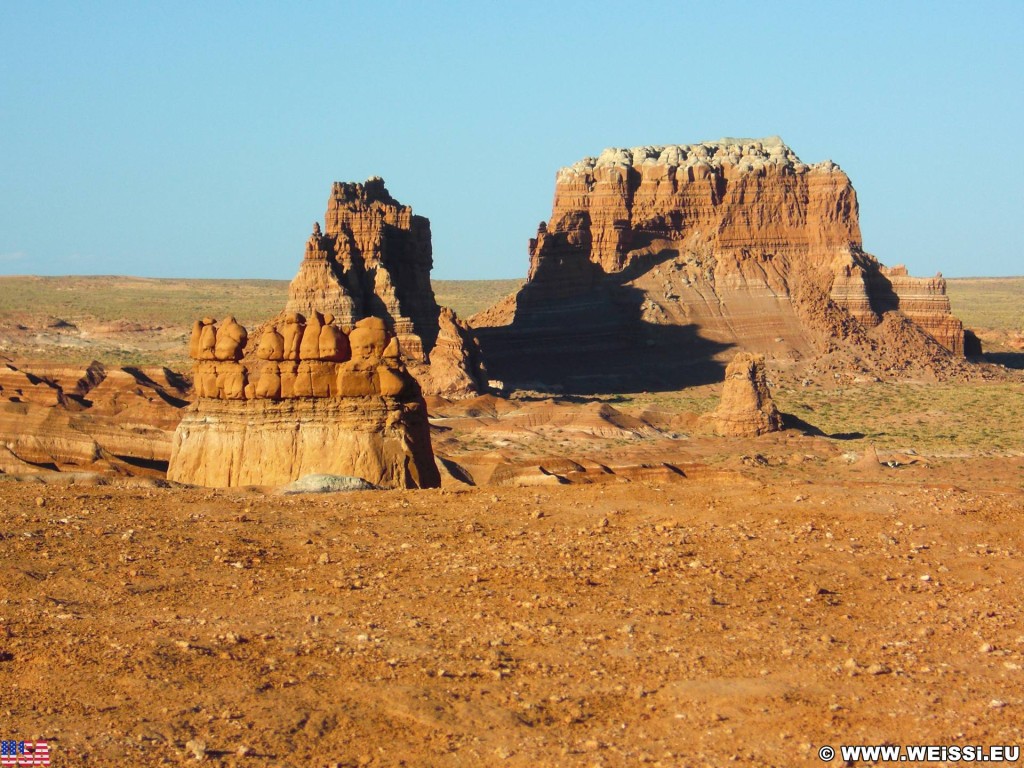 Goblin Valley State Park. - Landschaft, Skulpturen, Figuren, Sandstein, Sandsteinformationen, State Park, Goblin Valley, Mushroom Valley, Pilze, Kobolde - (Hanksville, Green River, Utah, Vereinigte Staaten)