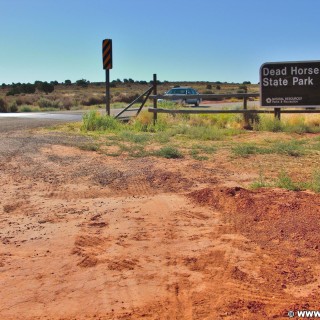 Dead Horse Point State Park. - Schild, Tafel, Wegweiser, State Park, Dead Horse Point State Park - (Moab, Utah, Vereinigte Staaten)
