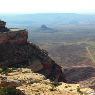 Moki Dugway, State Route 261 - Scenic Byway. - Landschaft, Scenic Byway, Moki Dugway, State Route 261 - (Mexican Hat, Utah, Vereinigte Staaten)