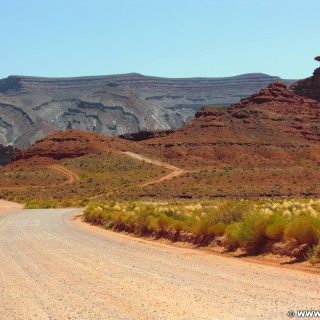 Mexican Hat. - Landschaft, Felsen, Sandstein, Sandsteinformationen, Mexican Hat, Rock - (Mexican Hat, Utah, Vereinigte Staaten)