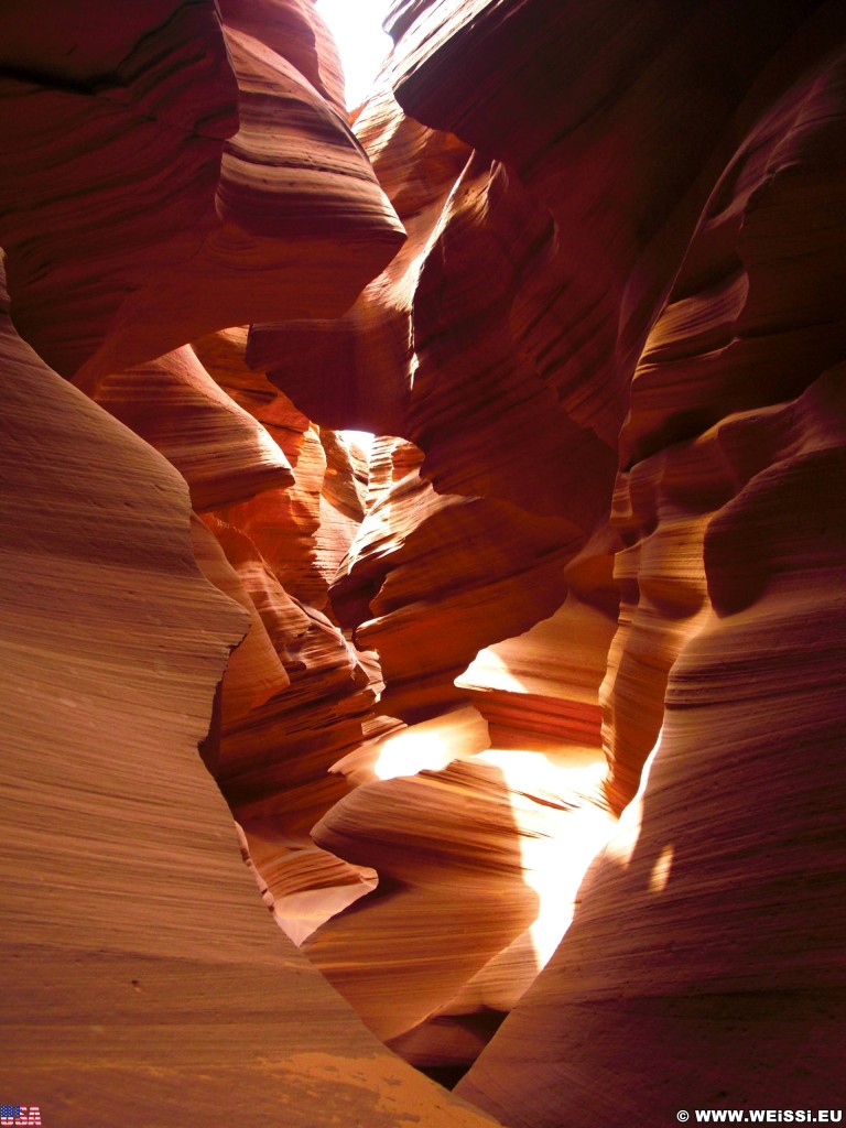 Lower Antelope Canyon. - Sandstein, Canyon, Schlucht, Antelope Canyon, Lower Antelope Canyon, Slot Canyon - (Page, Arizona, Vereinigte Staaten)