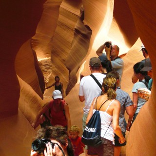 Lower Antelope Canyon. - Sandstein, Canyon, Schlucht, Antelope Canyon, Lower Antelope Canyon, Slot Canyon - (Page, Arizona, Vereinigte Staaten)