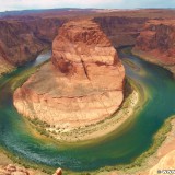 Horseshoe Bend. - Landschaft, Felsen, Felswand, Sandstein, Colorado River, Horseshoe Bend, King Bend, Mäander, Flussschlinge - (Page, Arizona, Vereinigte Staaten)