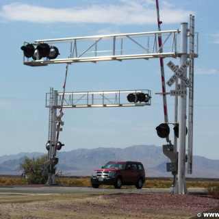 Historic Route 66. - Route 66, Amboy, Bahnübergang - (Amboy, California, Vereinigte Staaten)