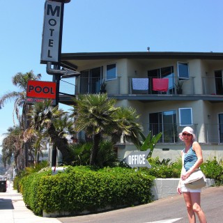 The Malibu Hotel. - Gebäude, Hotel, Motel, Personen, The Malibu Hotel - LUTZER Sandra - (Malibu Beach, Malibu, California, Vereinigte Staaten)