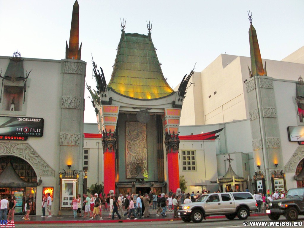 Los Angeles. Graumans Chinese Theatre - Los Angeles. - Gebäude, Walk of Fame, Hollywood, Graumans Chinese Theatre, Kino - (Hollywood, Los Angeles, California, Vereinigte Staaten)