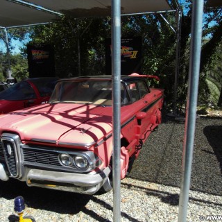 Universal Studios Hollywood. Back to the Future - Universal Studios Hollywood. - Auto, Los Angeles, Universal Studios Hollywood, Studio Tour, The Backlot Tour, Fahrzeug, Back to the Future, 1959 Edsel Corsair - (Universal City, California, Vereinigte Staaten)