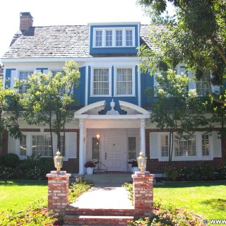 Universal Studios Hollywood. 4354 Wisteria Lane - Universal Studios Hollywood. - Gebäude, Haus, Los Angeles, Universal Studios Hollywood, Studio Tour, The Backlot Tour, Wisteria Lane, Desperate Housewives, Van de Kamp, Haus der Familie Van de Kamp - (Universal City, California, Vereinigte Staaten)