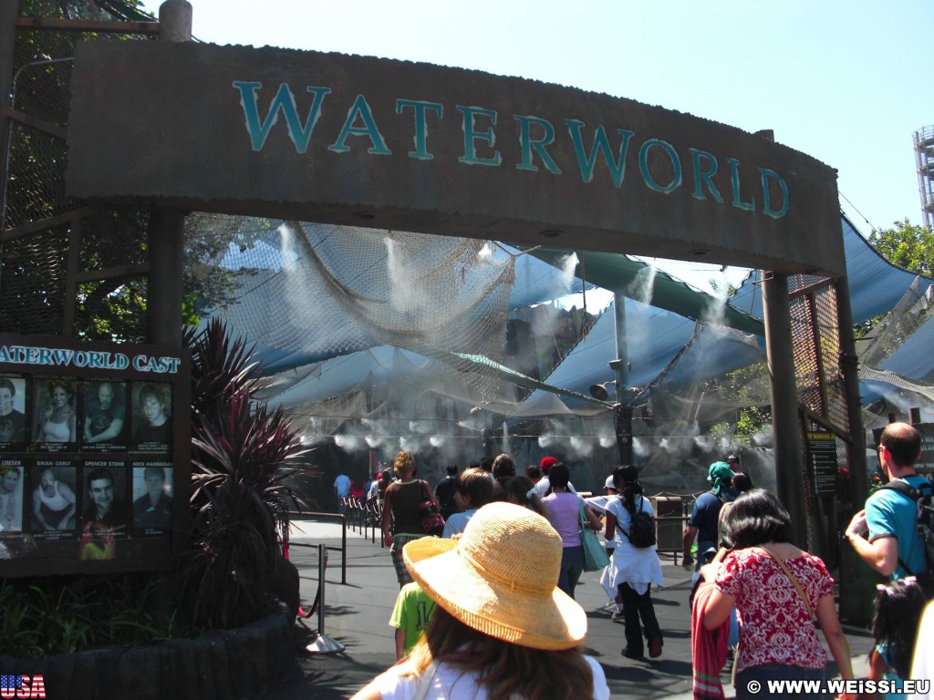 Universal Studios Hollywood. Waterworld - Universal Studios Hollywood. - Los Angeles, Universal Studios Hollywood, Waterworld, Stuntshow, Show - (Universal City, California, Vereinigte Staaten)