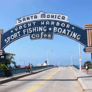 Santa Monica. Santa Monica Pier. - Schild, Tafel, Santa Monica, Santa Monica Pier, Pier - (Santa Monica, California, Vereinigte Staaten)