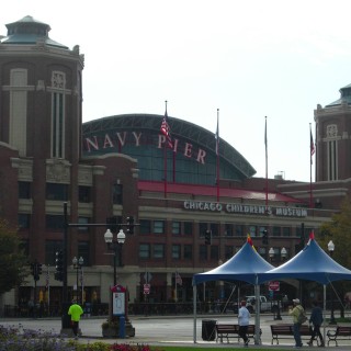 Navy Pier. - Gebäude, Cityfront Place, Navy Pier, Chicago Childrens Museum - (Cityfront Place, Chicago, Illinois, Vereinigte Staaten)