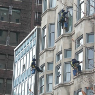 Fensterputzer. am Congress Plaza Hotel. - Park Row - (Park Row, Chicago, Illinois, Vereinigte Staaten)