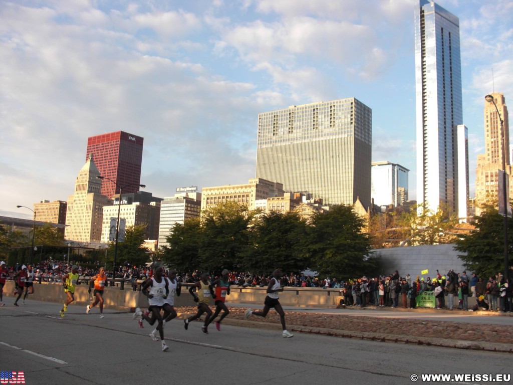 Bank of America Marathon. - Fort Dearborn Addition, CNA Center, Legacy Tower - (Fort Dearborn Addition, Chicago, Illinois, Vereinigte Staaten)