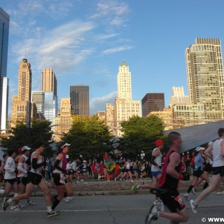 Bank of America Marathon. - Fort Dearborn Addition, Legacy Tower, Pittsfield Building - (Fort Dearborn Addition, Chicago, Illinois, Vereinigte Staaten)