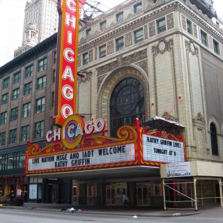 Chicago Theatre. - Fort Dearborn Addition, Chicago Theatre - (Fort Dearborn Addition, Chicago, Illinois, Vereinigte Staaten)