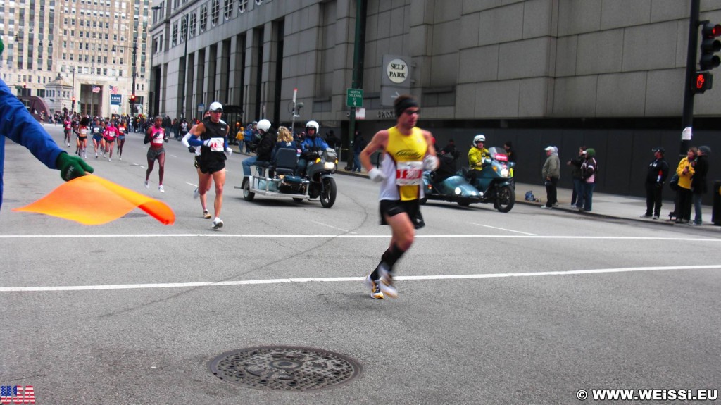 Bank of America Marathon. - Swede Town - (Swede Town, Chicago, Illinois, Vereinigte Staaten)