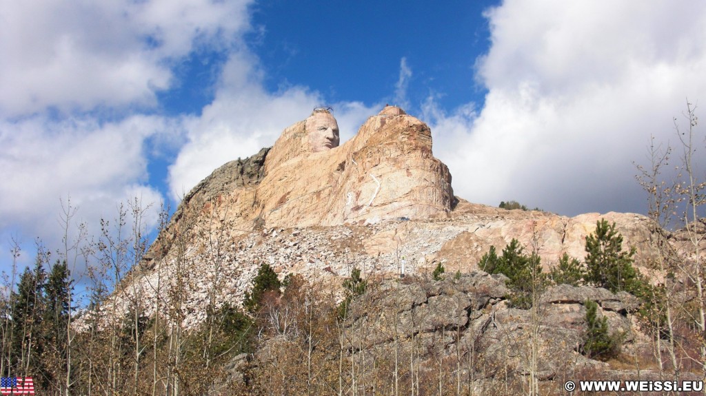 Crazy Horse Memorial. - Felsformation, Berg, Felswand, Skulptur, Gesicht, Black Hills, Granit, Berne, Crazy Horse Memorial, Custer, Crazy Horse, Thunderhead Mountain, Korczak Ziolkowski, Kopf - (Berne, Custer, South Dakota, Vereinigte Staaten)
