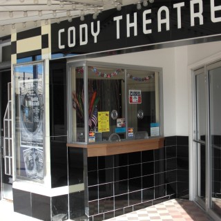Cody Theatre. - Kino, Eingang, Sheridan Ave, Main Street, Cody Theatre - (Cody, Wyoming, Vereinigte Staaten)