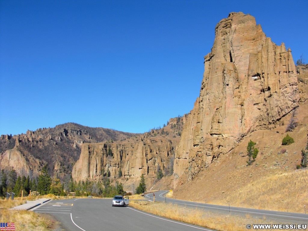 The Palisades. The Palisades - Buffalo Bill Cody Scenic Byway. - Felsen, Felsformation, Felswand, Felsnadeln, Wapiti Valley, Buffalo Bill Cody Scenic Byway, The Palisades - (Pahaska Tepee, Cody, Wyoming, Vereinigte Staaten)