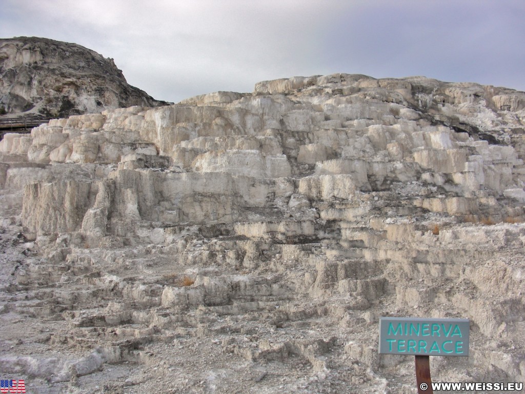 Yellowstone-Nationalpark. Minerva Terrace, Mammoth Hot Springs - Yellowstone-Nationalpark. - Lower Terraces, Mammoth Hot Springs, Minerva Terrace, Sinter-Terrassen - (Mammoth, Yellowstone National Park, Wyoming, Vereinigte Staaten)