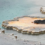 Yellowstone-Nationalpark. Doublet Pool in der Old Faithful Area - South Section. - Thermalquelle, Upper Geyser Basin, Old Faithful Area, South Section, Upper Geyser Basin South Section, Geyser Hill, Lion Geyser, Lion Geyser Group, Doublet Pool - (Three River Junction, Yellowstone National Park, Wyoming, Vereinigte Staaten)