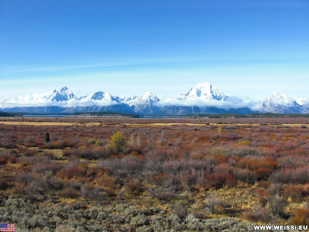 Grand-Teton-Nationalpark. Blick auf die Gebirgskette der Tetons. - Landschaft, Panorama, Berg, Bergkette, Grand Teton, Grand-Teton-Nationalpark, Nationalpark, Gebirge, Gebirgskette - (Moran, Wyoming, Vereinigte Staaten)