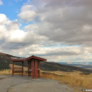 On the Road. - Landschaft, Panorama, Aussichtspunkt, Red Fleet Reservoir, Red Fleet State Park - (Bullionville, Vernal, Utah, Vereinigte Staaten)