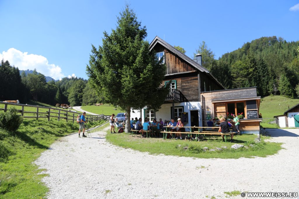 Ötschergräben - Schutzhaus Vorderötscher. Die Einkehrstation Schutzhaus Vorderötscher lockt nicht nur mit Speis und Trank, sondern auch mit einem preiswerten Matratzenlager oder netten Zimmern zum Übernachten. - Gebäude, Haus, Ötschergräben, Hintere Ötschergräben, Schutzhaus Vorderötscher - (Hagen, Mitterbach-Seerotte, Niederösterreich, Österreich)